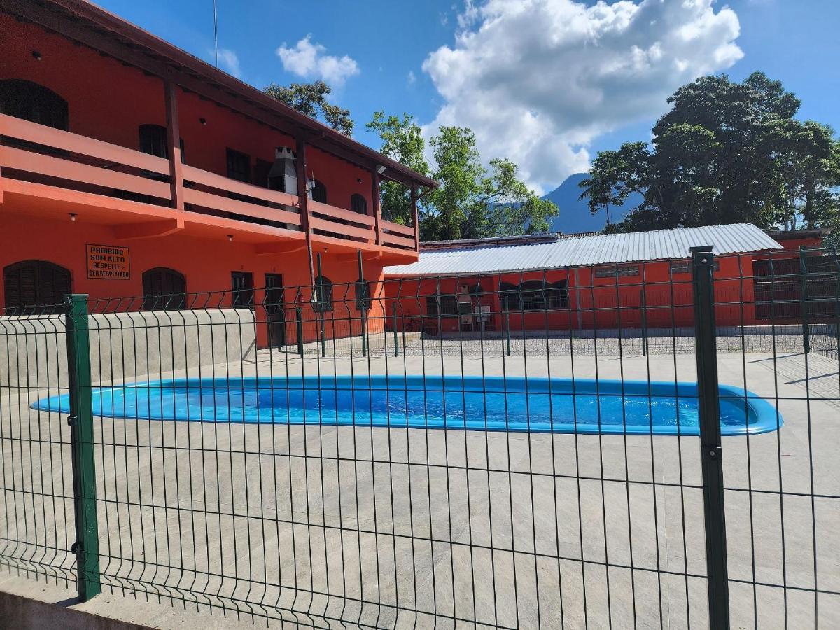 0001.10 - Maranduba - Kitnet Terreo - 4 Pessoas - 2 Quadras Do Mar - Piscina - Wi-Fi -Ar Condicionado Apartment Ubatuba Exterior photo